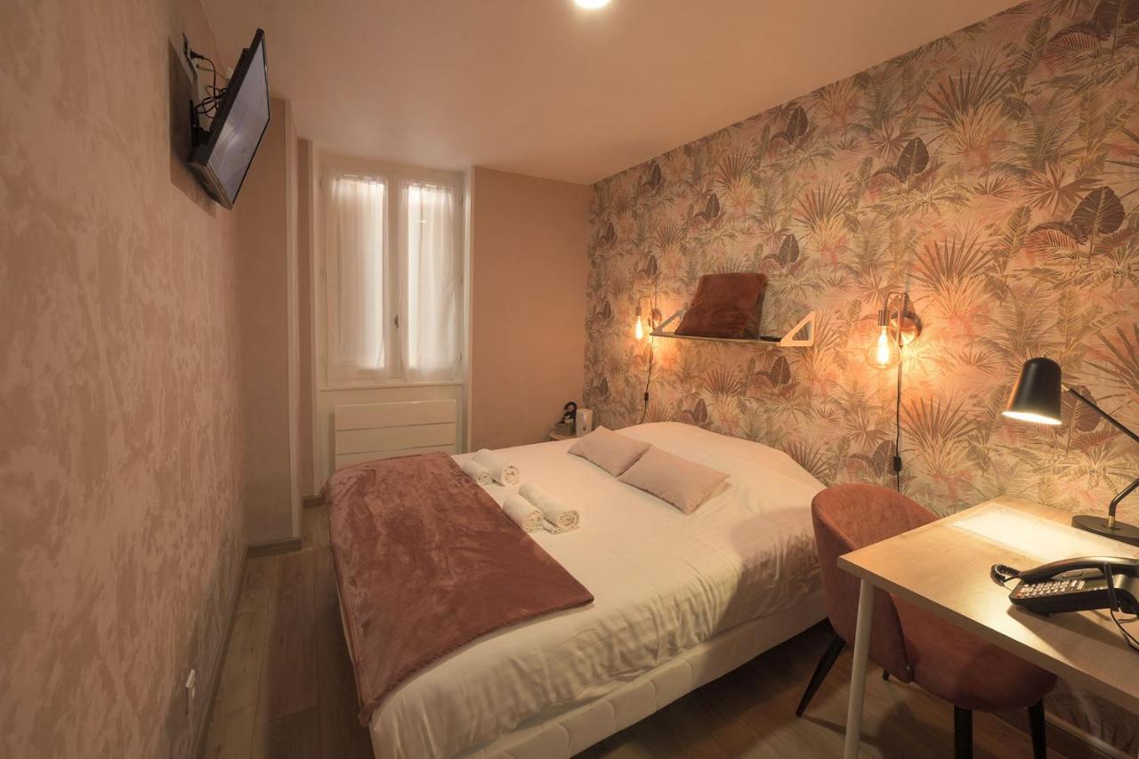 Hotel De La Croisee Poncin Zewnętrze zdjęcie