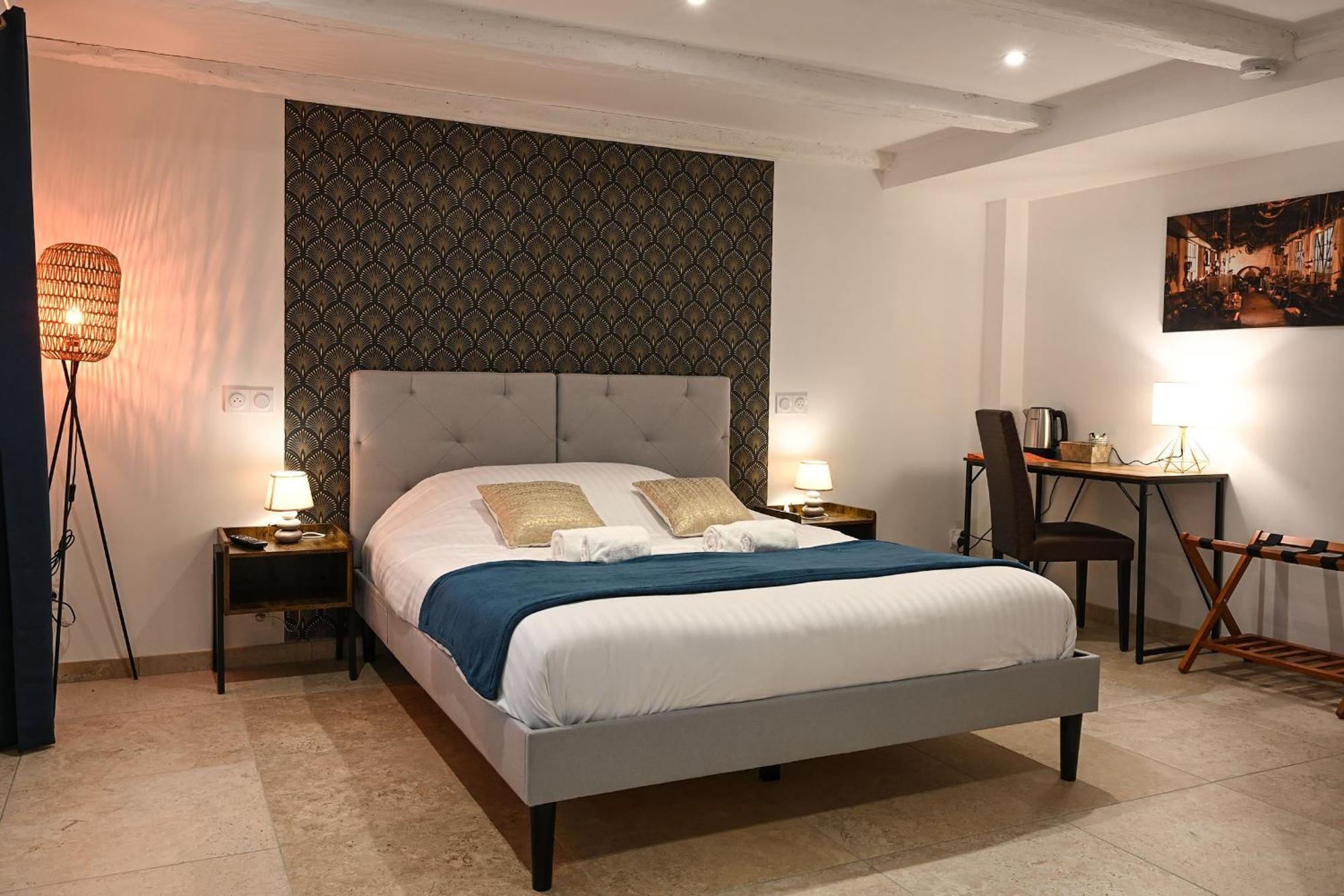 Hotel De La Croisee Poncin Zewnętrze zdjęcie